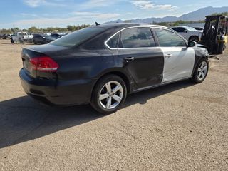 2012 Volkswagen Passat 2.5L SE - Exterior Rear Right Corner Image
